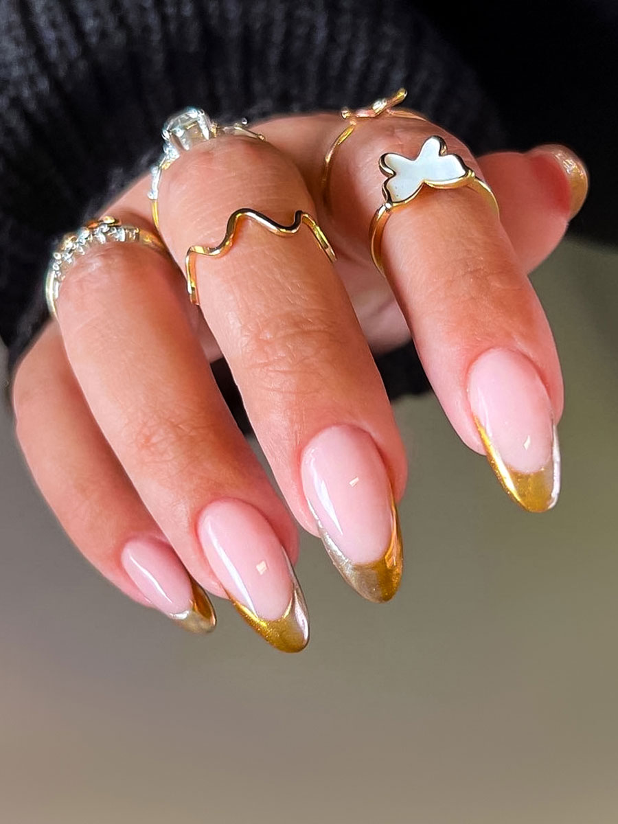 HAPPY NAILS & SPA